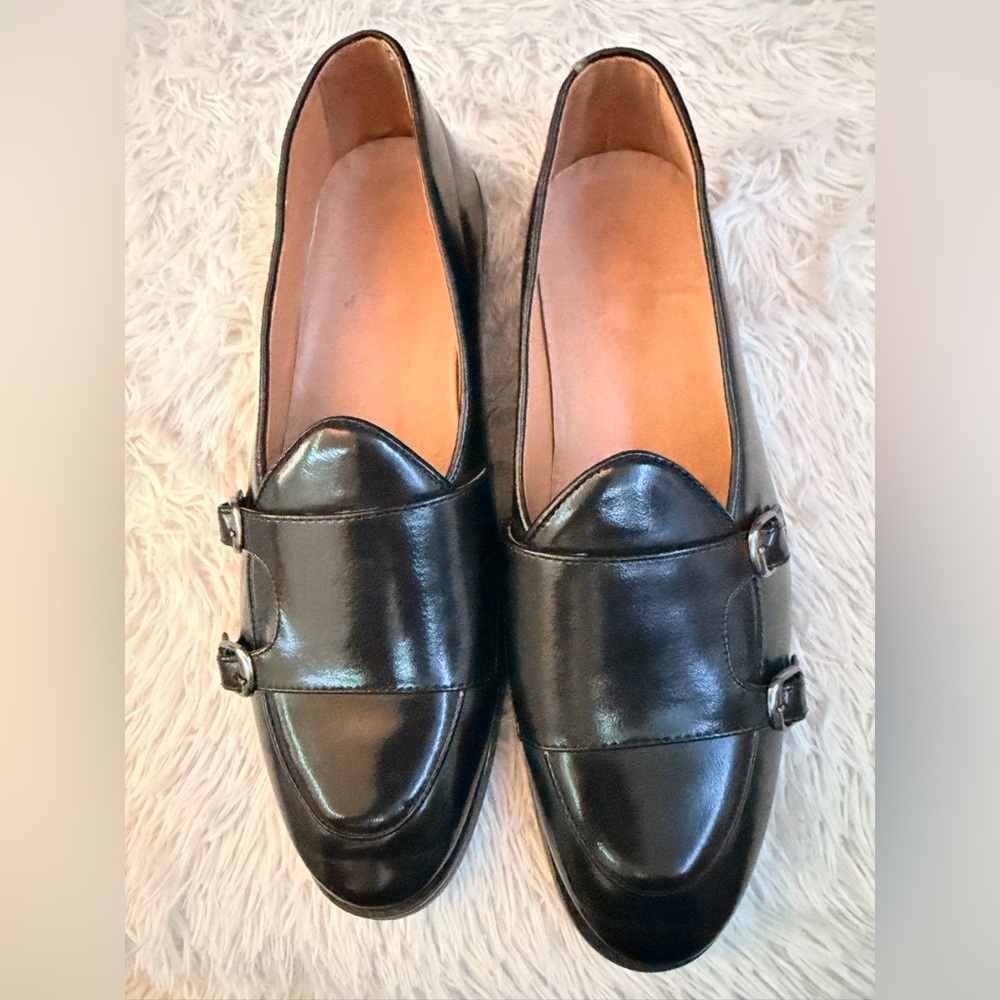 Stylish Black Loafers for Men size 11